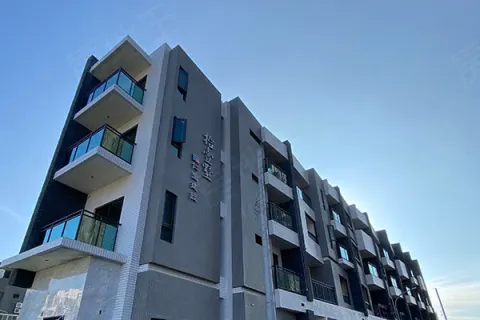 仁里拾壹墅建案主視覺