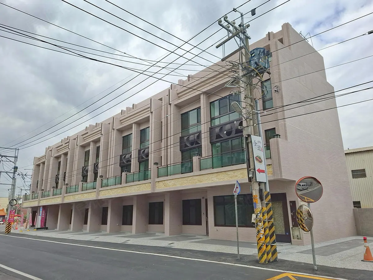 郡里仁建案圖輯 2