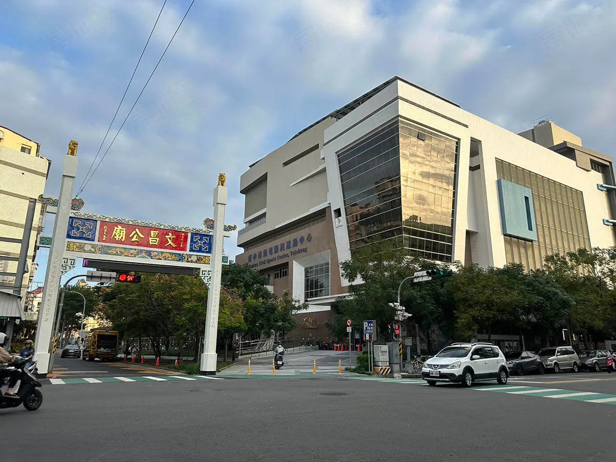陸禾誠寓所建案圖輯 5