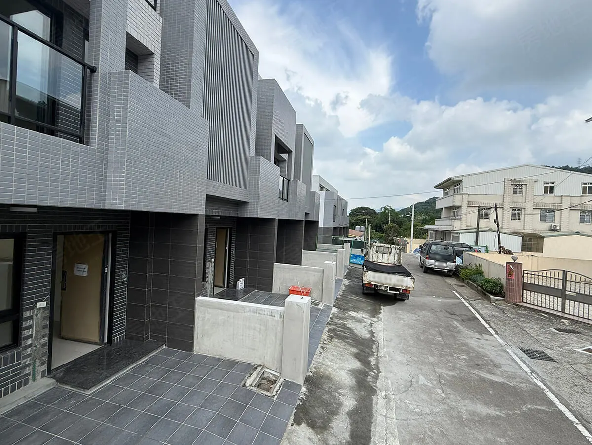 上寯四季朗朗建案圖輯 1